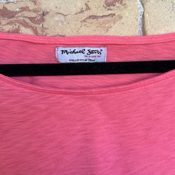 Michael Stars Coral Top - Picture 2 of 4